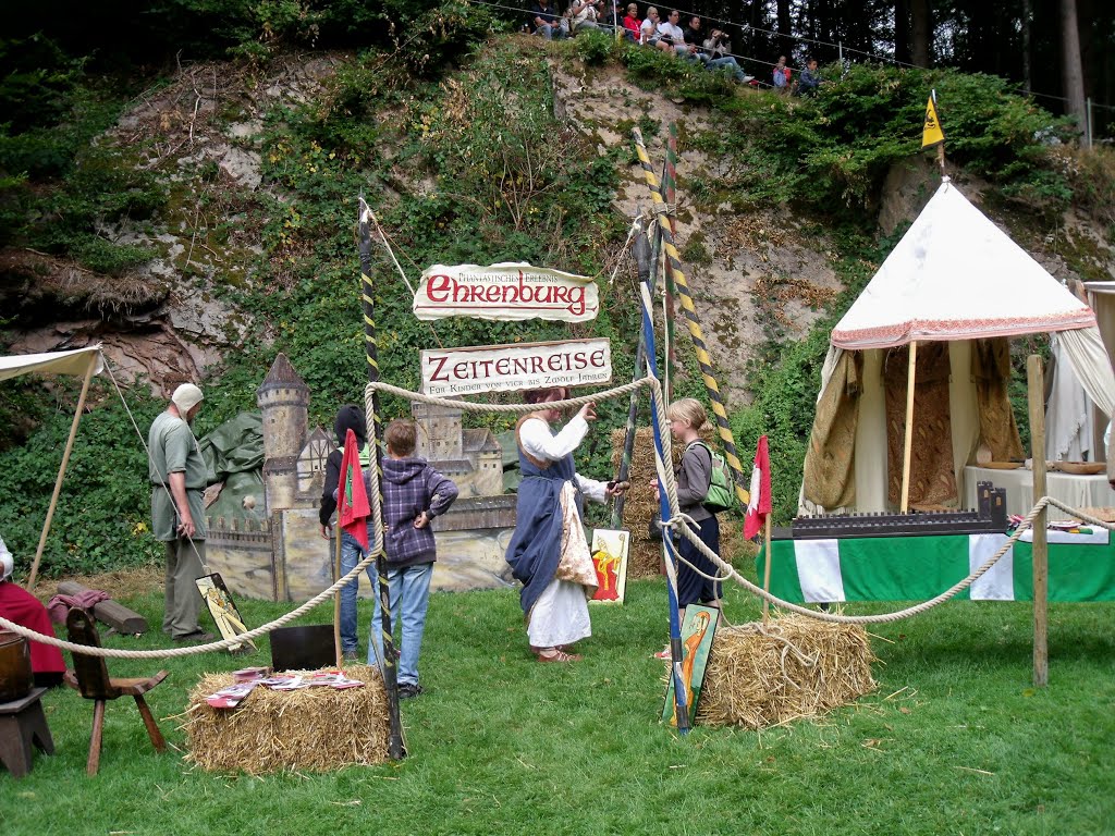 Historisches Burgenfest in Manderscheid- August 2012 by PiaRudolf