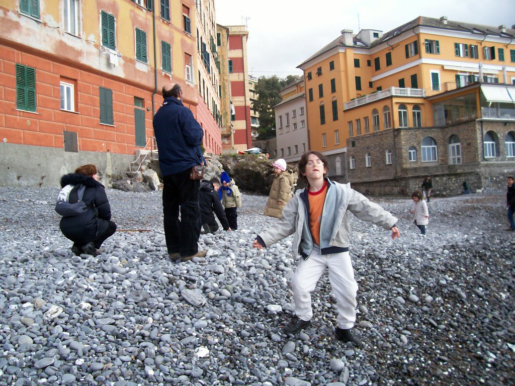 La spiaggia di Camogli by C Schenone