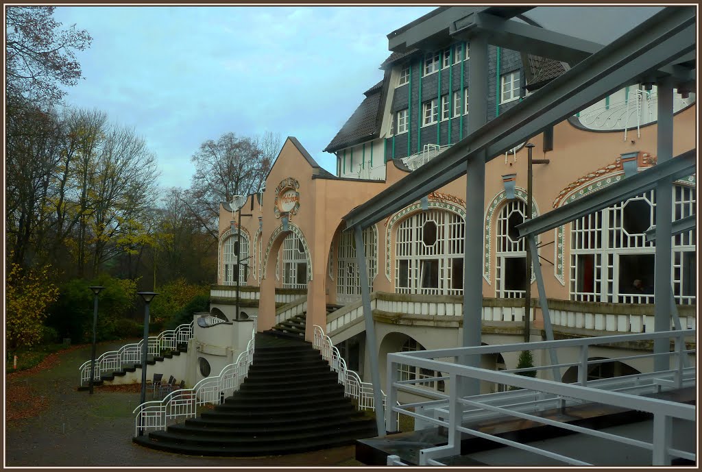 Die Wolfsburg, Katholische Akademie des Bistums Essen by klaus183