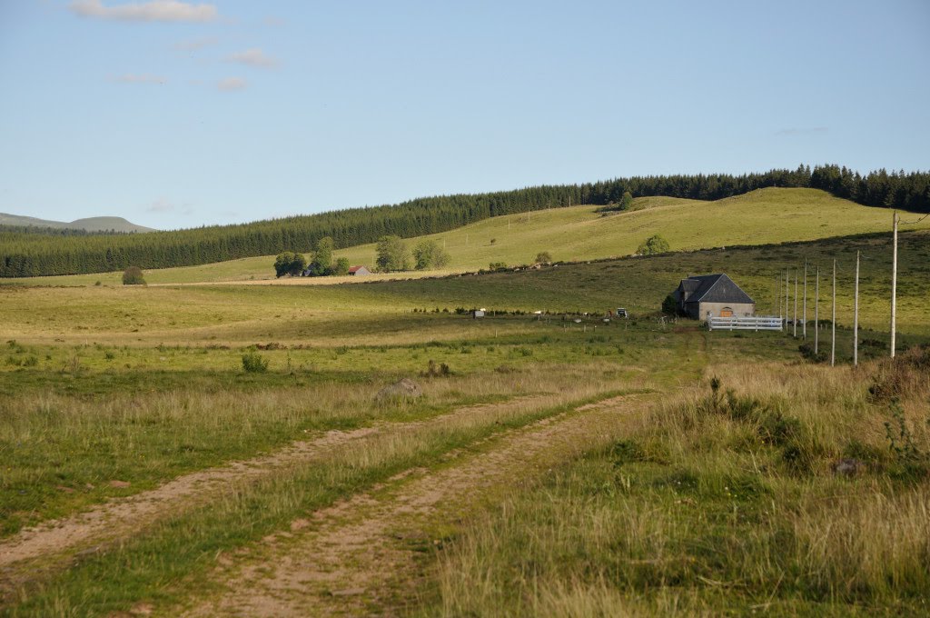 Auvergne en majesté by Tireman.