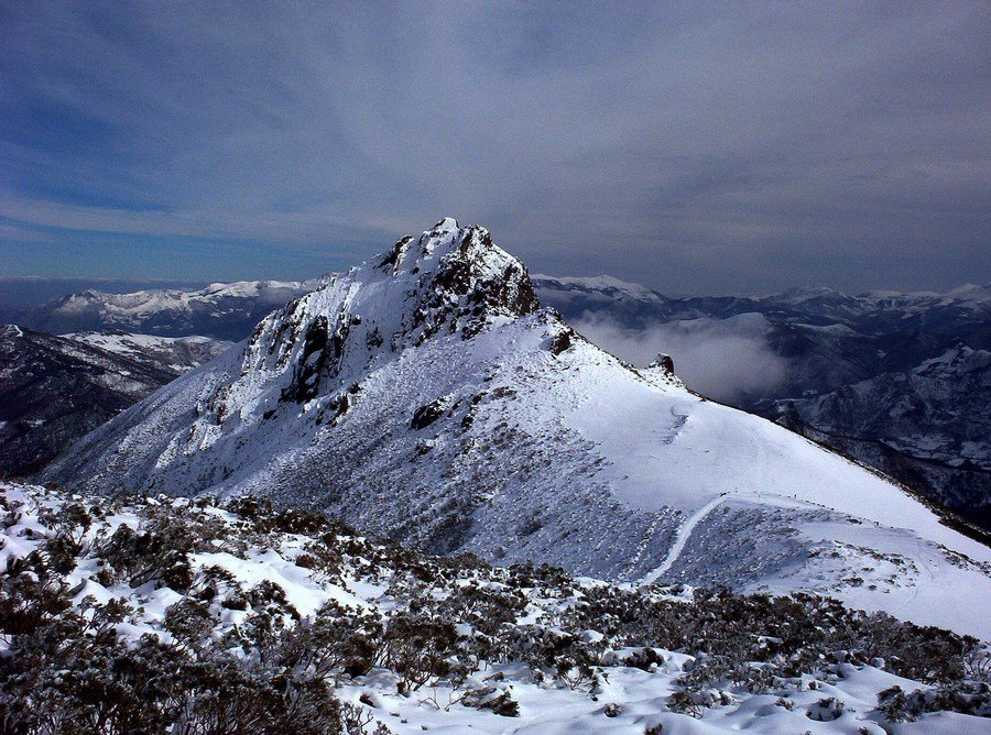 Collado de Llesba, Pto. de San Glorio, León-Cantabria by BelenyChe