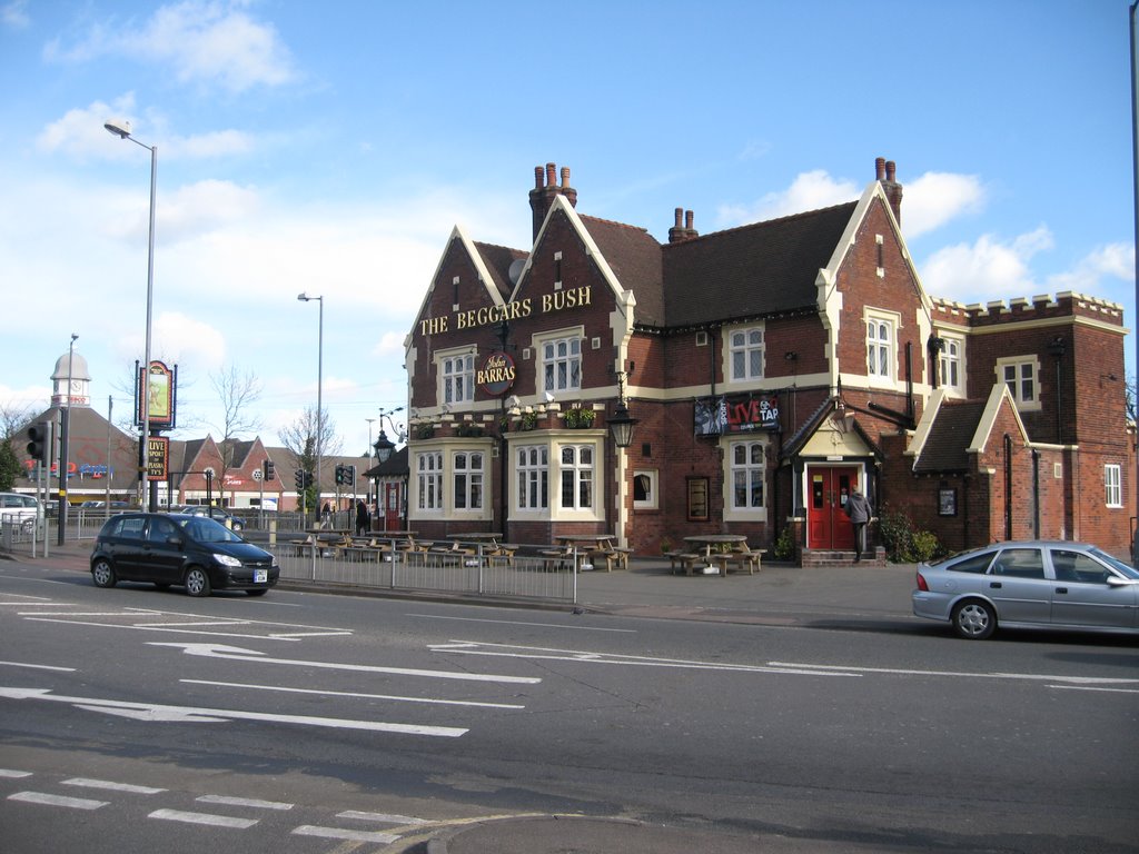 Beggers Bush Pub, junction Chester Road & Jockey Road by JohnHW