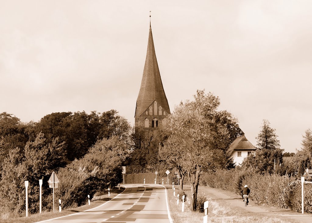 Wusterhusen, Großer Kirchturm by Janusz A. REKOWSKI-Schw.