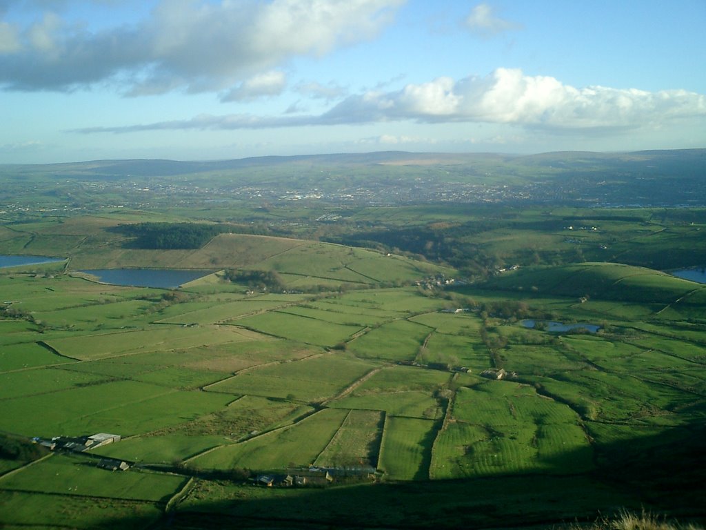 View fron the top of pendle hill by chilledoutpaul