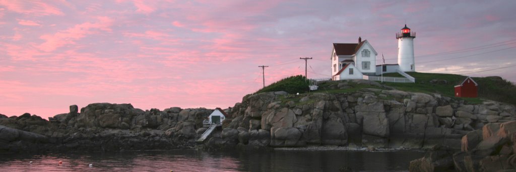 Nubble Lighthouse at sunrise by LarryBowers