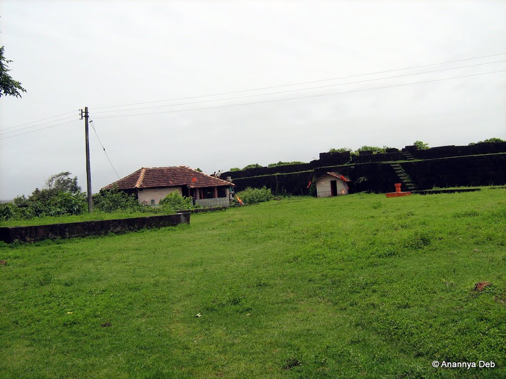 Jaigad Fort, August 2008 by Anannya Deb