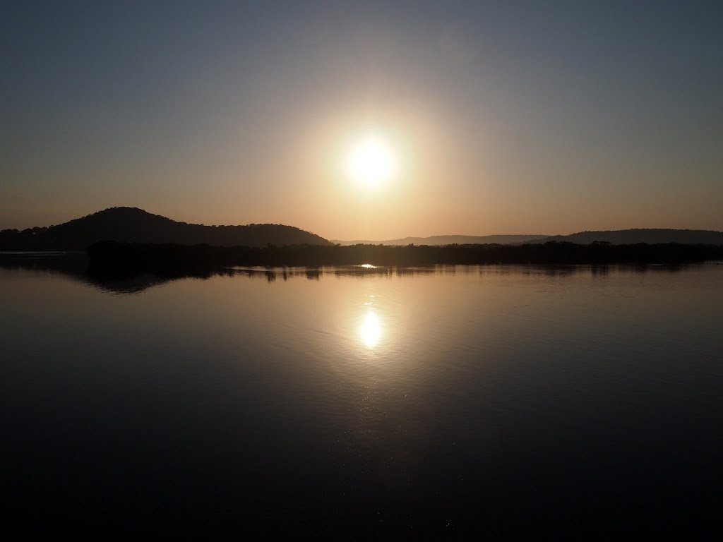 Sunrise over Brisbane Water by WoollyMittens