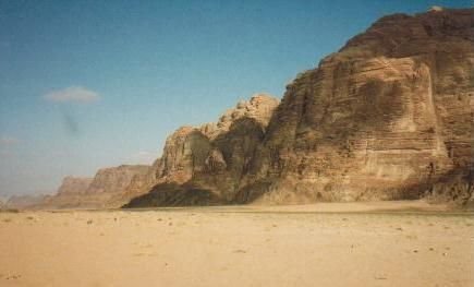 Wadi Rum by adosortiz