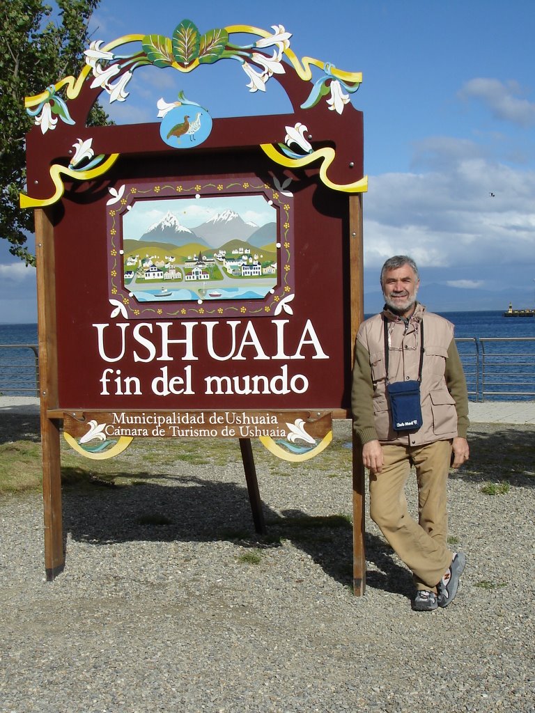 Ushuaia la fin del mundo by renato marelli