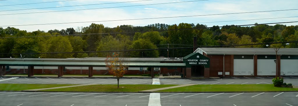 Houston County Middle School by Buddy Rogers