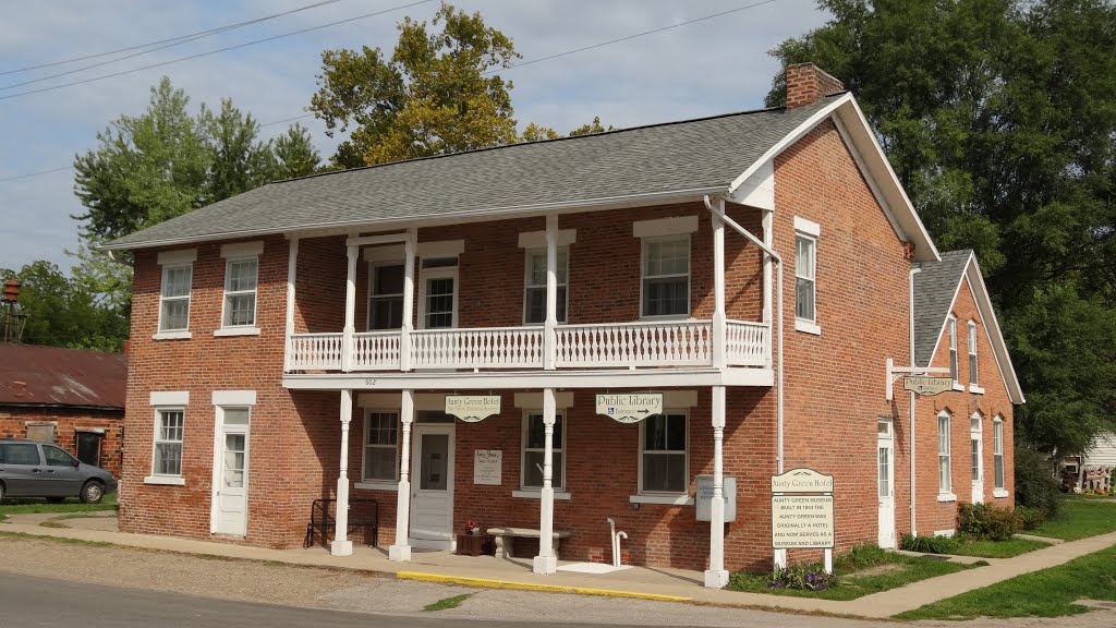 Aunty Green Hotel, Bonaparte, IA by chfstew