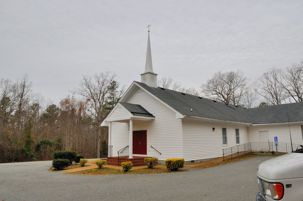 VIRGINIA: NEW KENT COUNTY: LANEXA: Ebenezer Baptist Church, 14410 Rockahock Road (S.R. 649) entrance view by Douglas W. Reynolds, Jr.