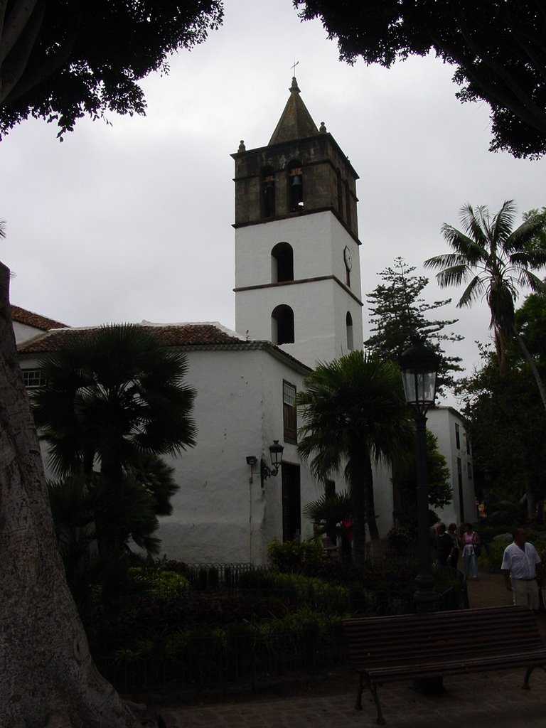 Iglesia de San Marcos by J.Casillas