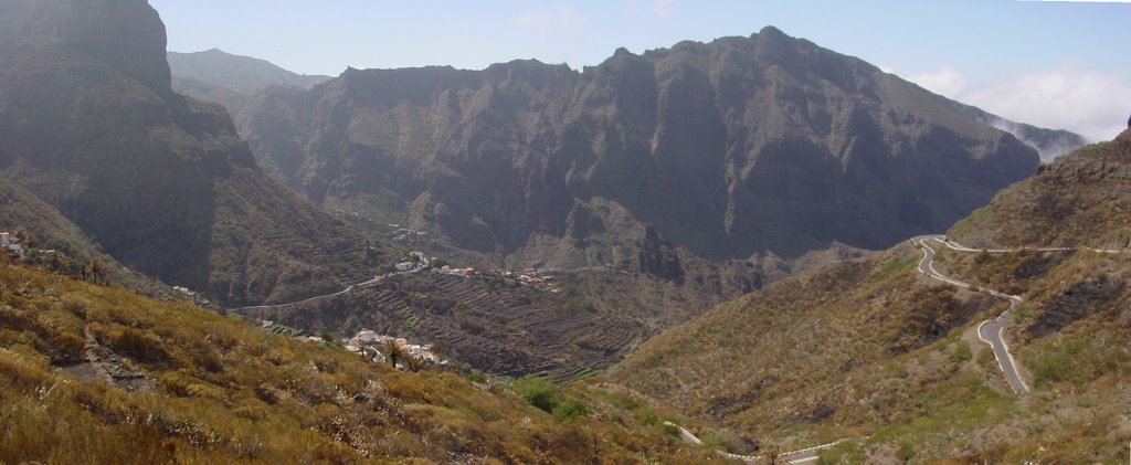 Mirador de la cruz de Hilda (Parque rural de Teno) by J. Casillas