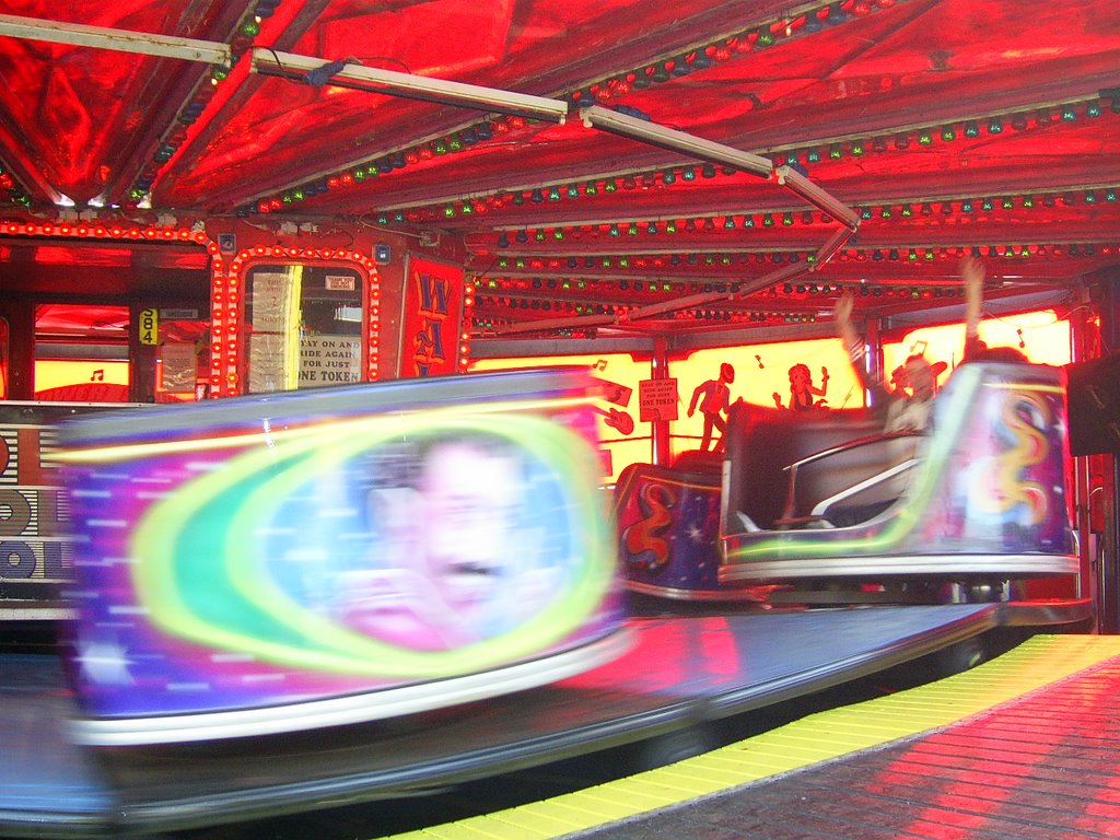 Waltzers, Central Pier Blackpol by Gareth Williams