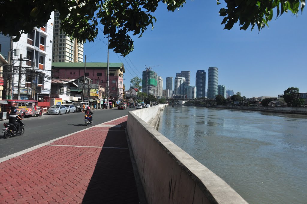 Pasig River by cesarcentroncambay