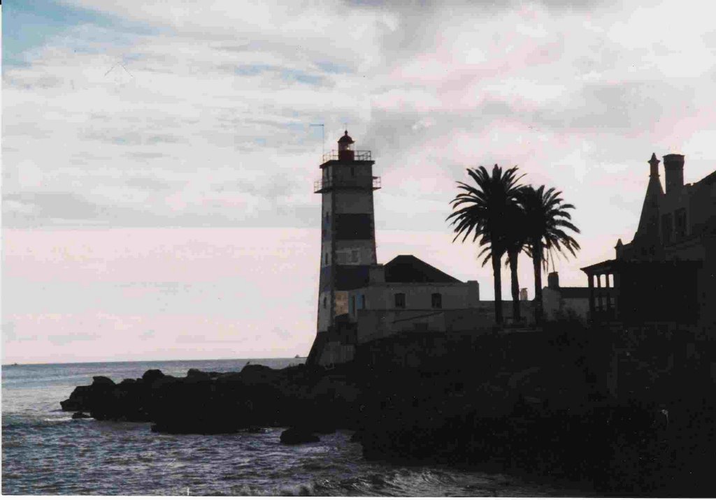 Cascais Lighthouse by bungacom