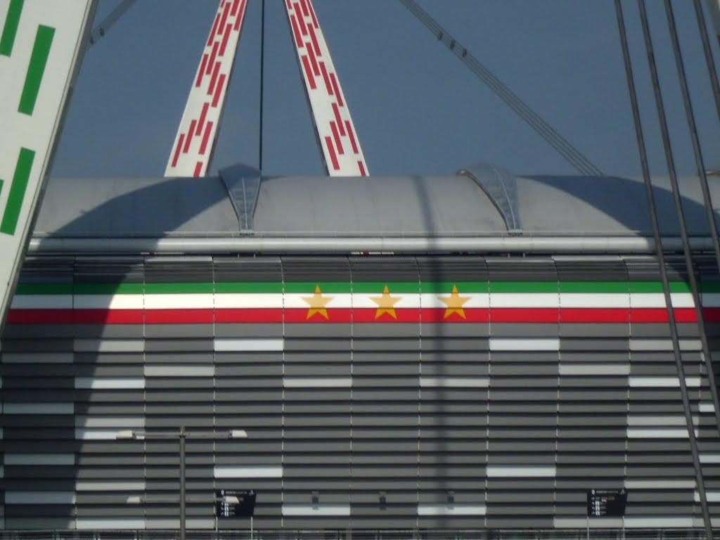 Torino- Dettaglio dello Juventus Stadium (Stadio delle Alpi) by Lorenzo Pavetto