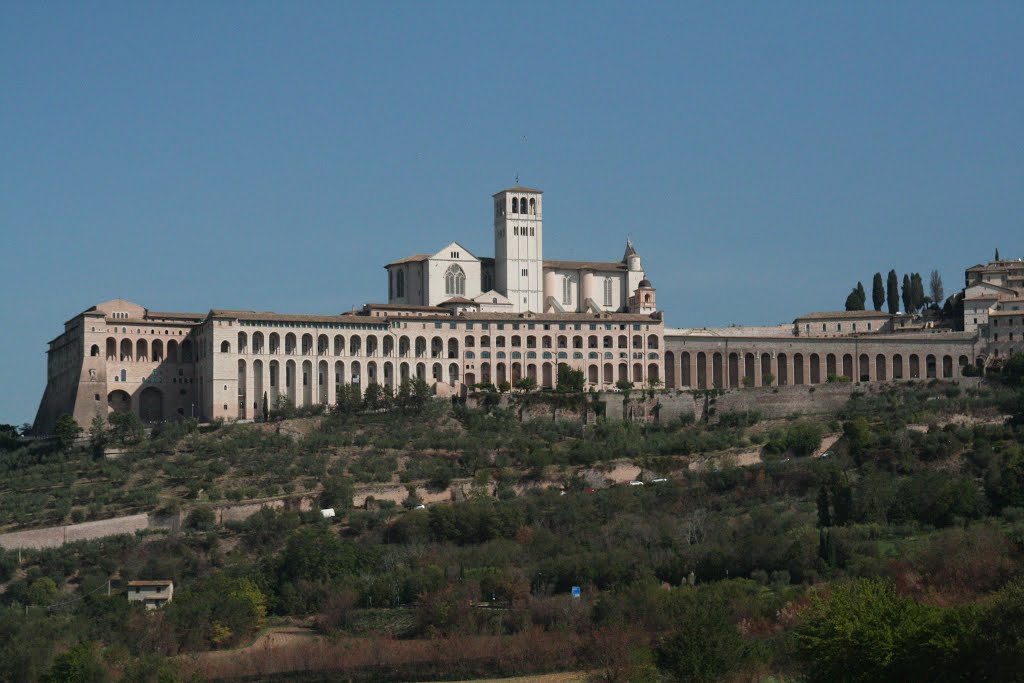 Basilica di San Francesco, Assisi 2012 by rodrigomarquez