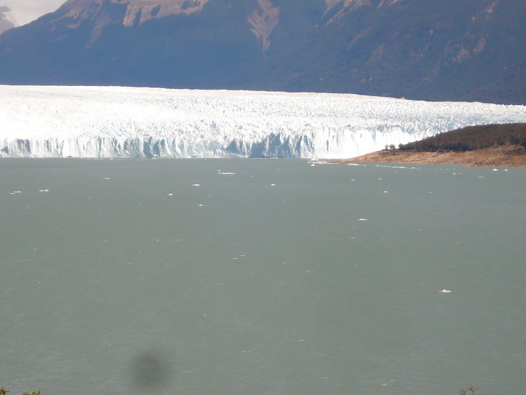 Glaciar de lejos by Autorama