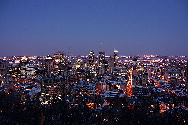 Montréal, fin du jour by tonioloursin