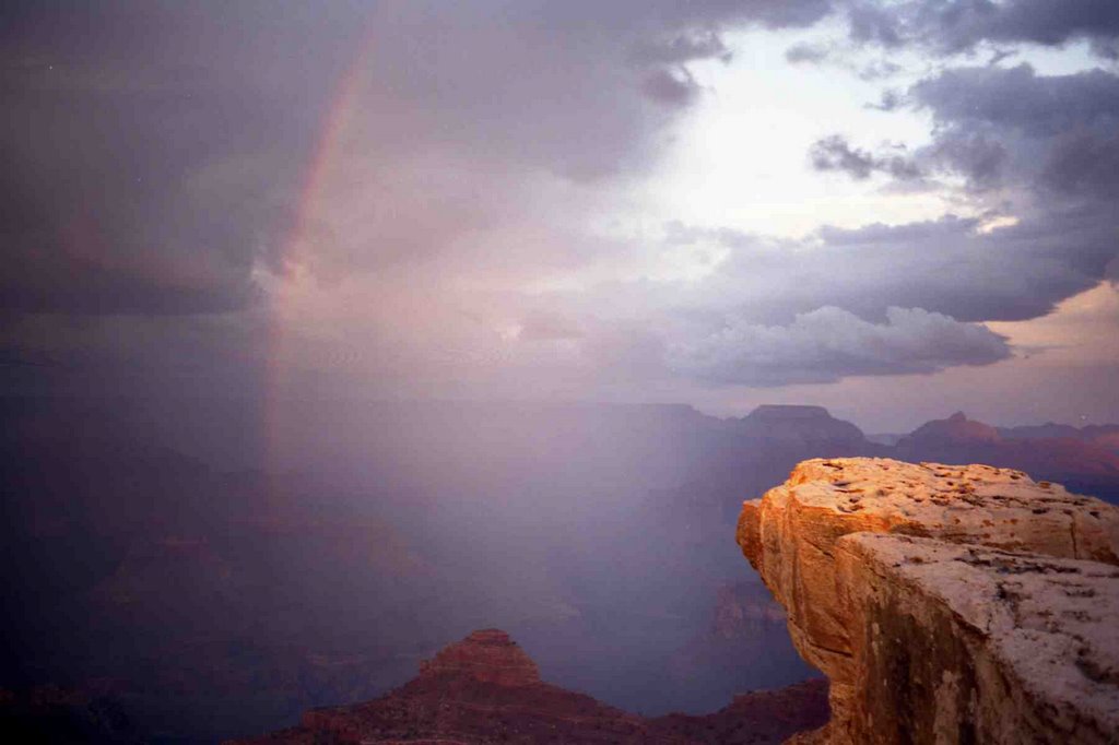 Sunset In Grand Canyon by jrauh