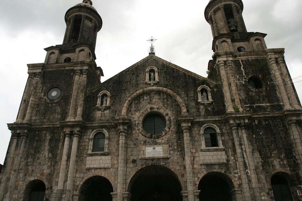 Bacolod-Cathedral by rjroque