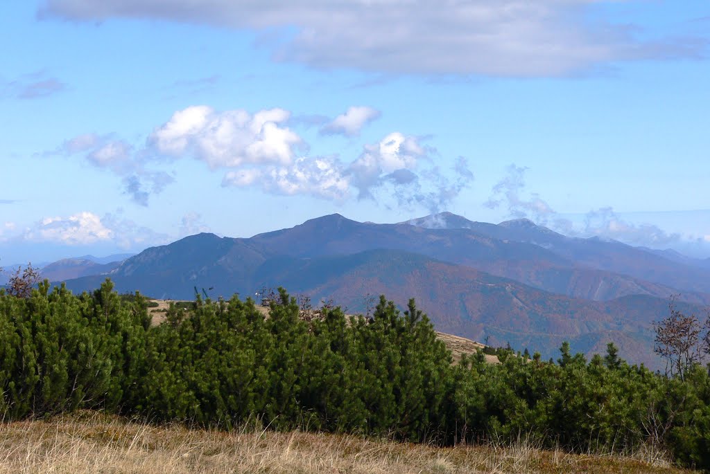 Malá Fatra - Malý a Veľký Kriváň. by František Šandor