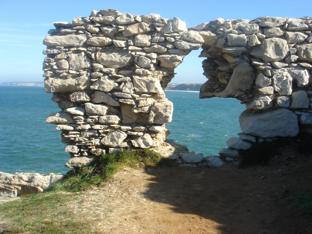 Baleal Hole by pateb