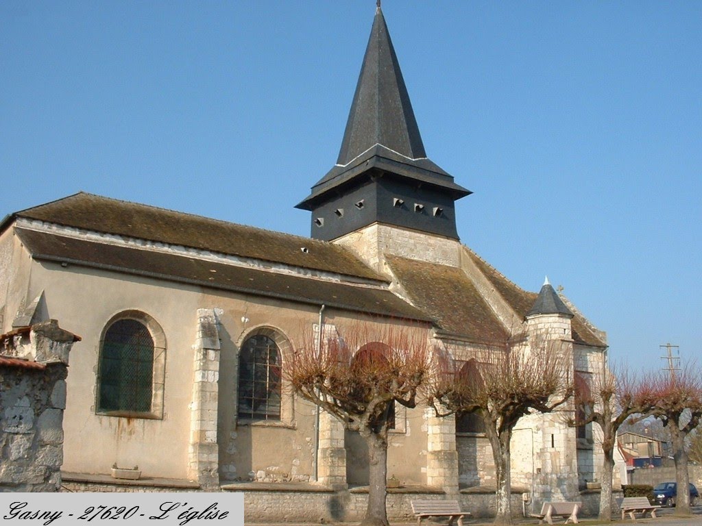 Gasny : Son église ( Côté sud ) . by Bernard817