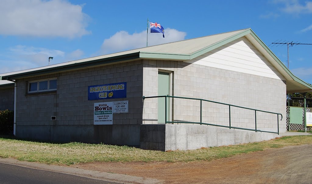 Bowling club by Phaedrus Fleurieu