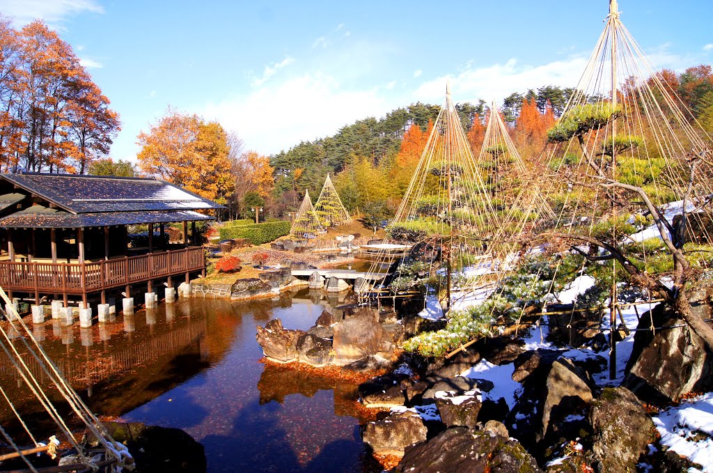 Japanese garden in early winter @ Fukushima Japan by j-ryu