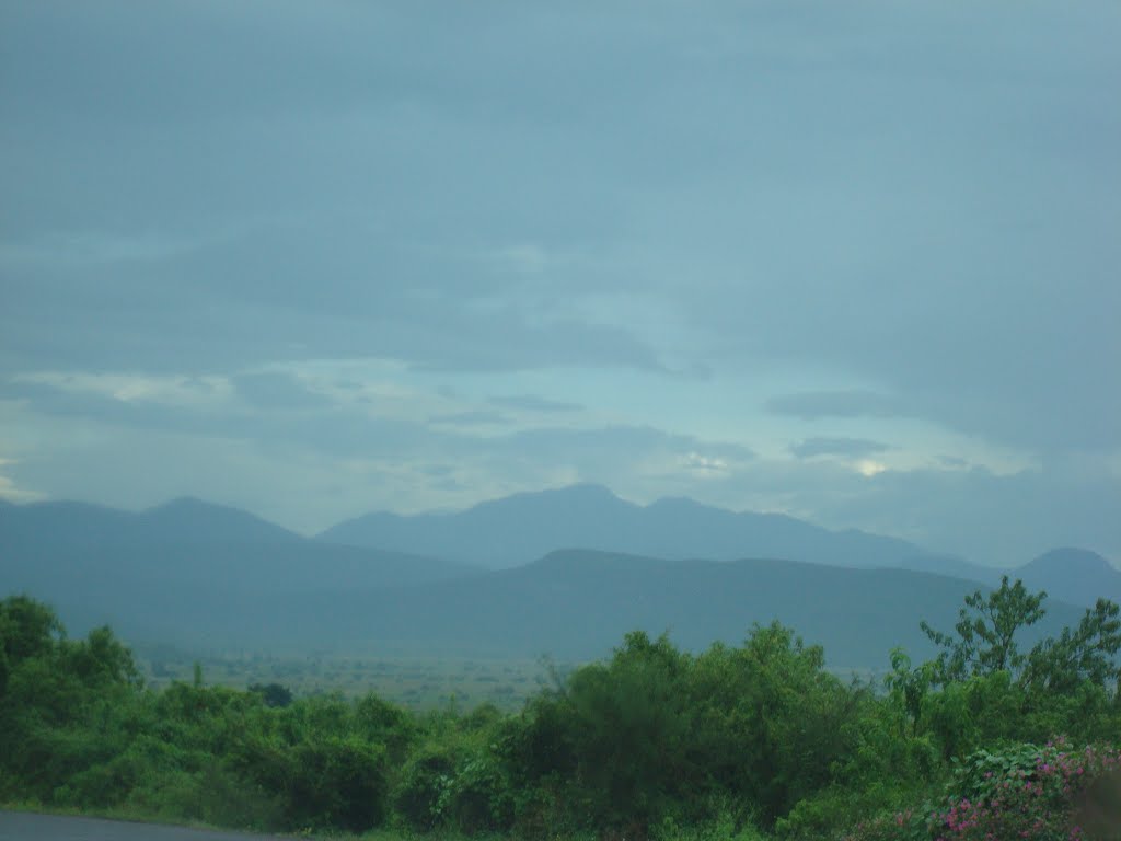 Paisaje Hacia el Sur del Valle de Chavinda by SCortez