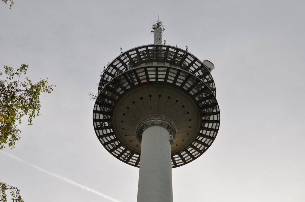 Fernmeldeturm Bad Kreuznach by apfelmooh