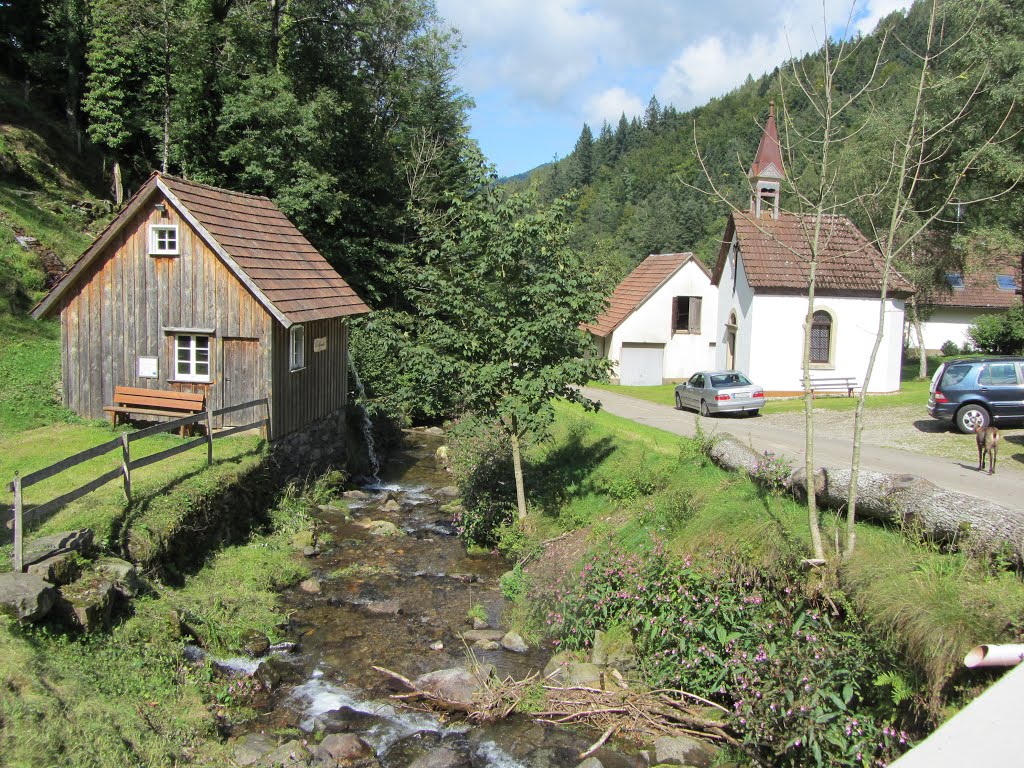 Mühle und Kapelle am Ettersbach by schollg