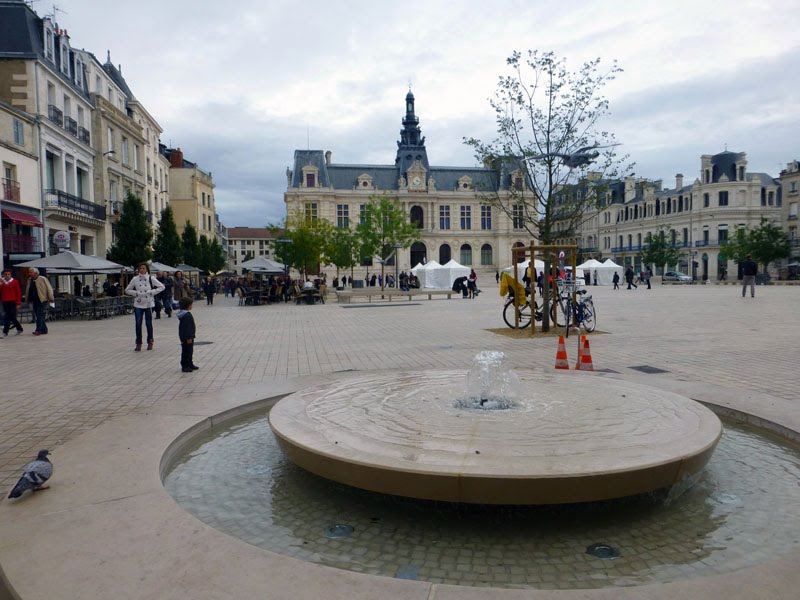 Town Hall Square. by obber