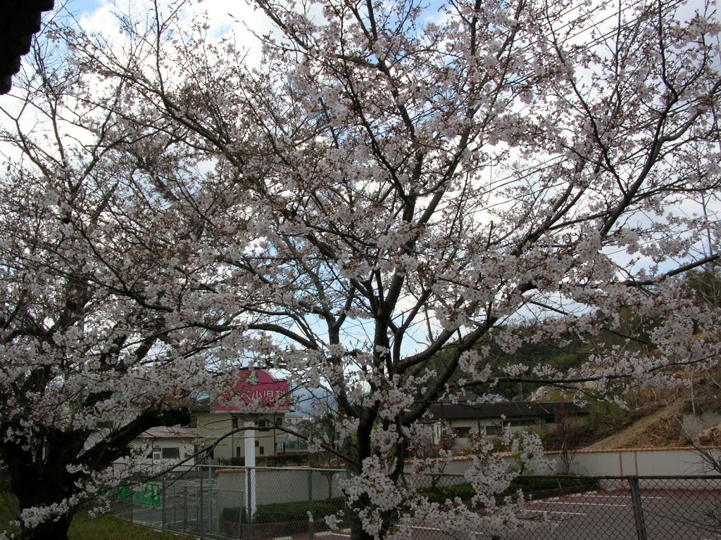 JR廿日市駅　Hatsukaichi station by iberiko