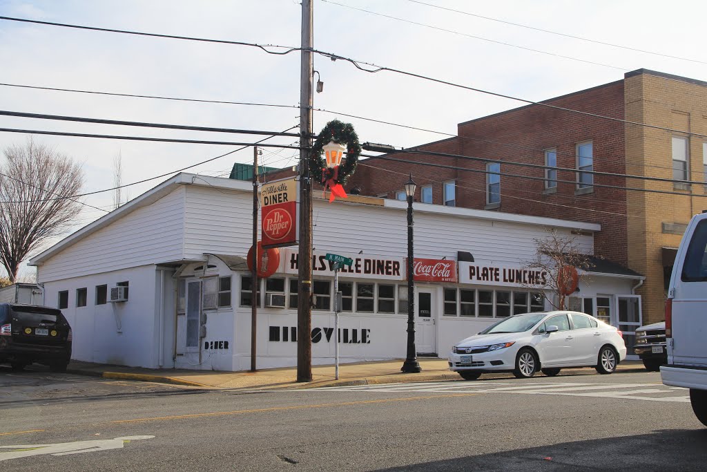 Hillsville Diner (Hillsville, Virginia) by John MacKinnon