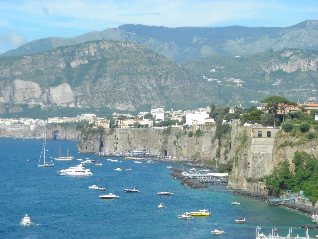 Sorrento falls by bgeza