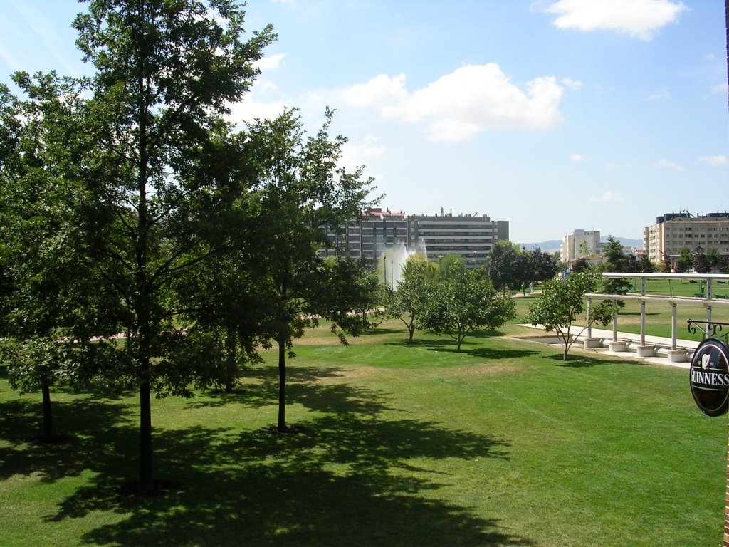 Parque Yamaguchi by Jose y Sonia