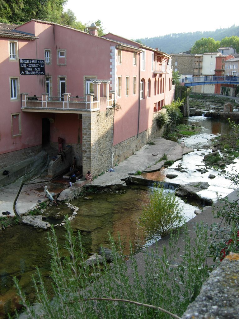 Bains forts- rennes les bains by dafem