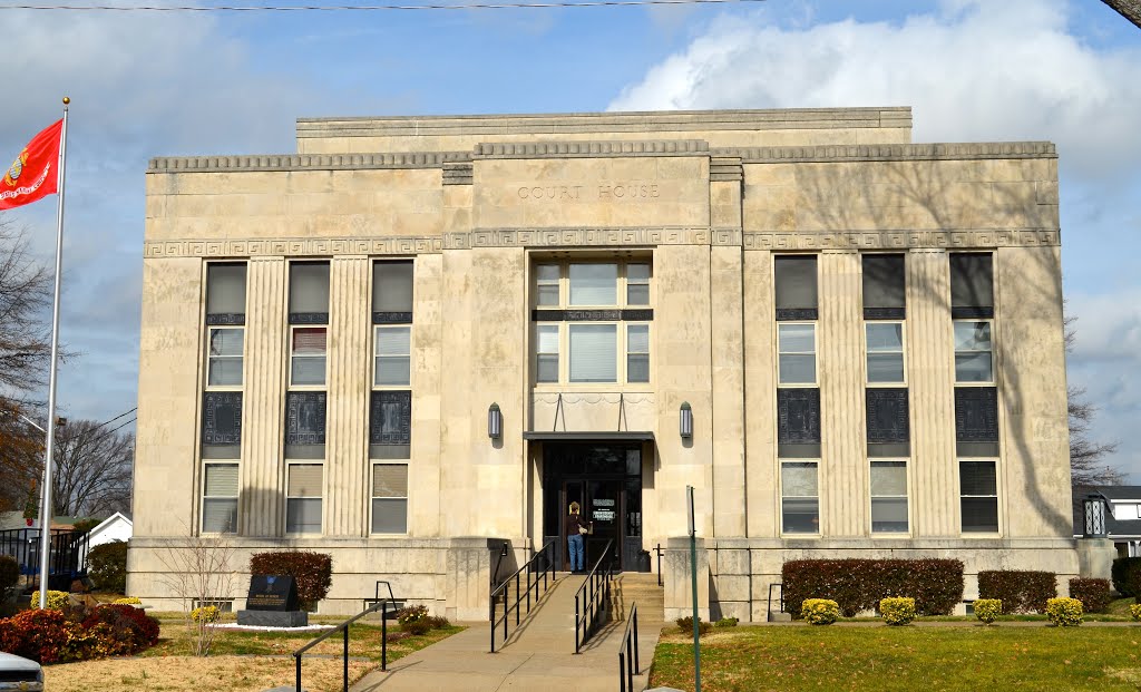 Obion County Courthouse, Union City, TN by Buddy Rogers