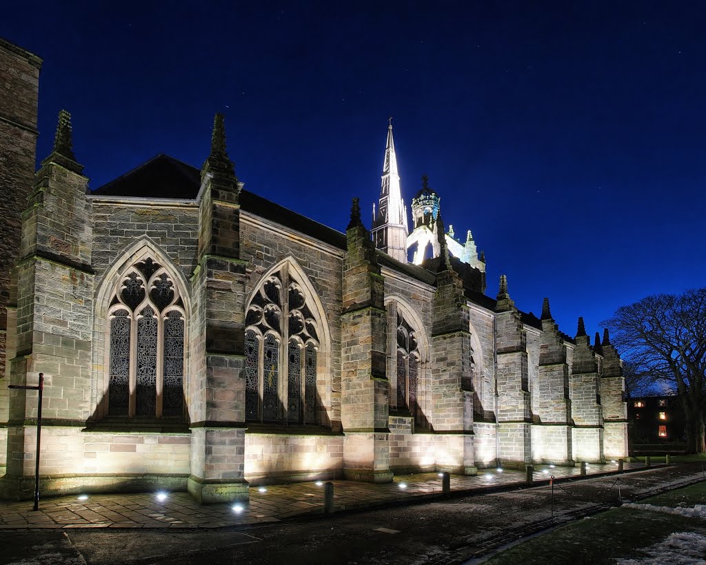 Kings College at night by Mel Stephens