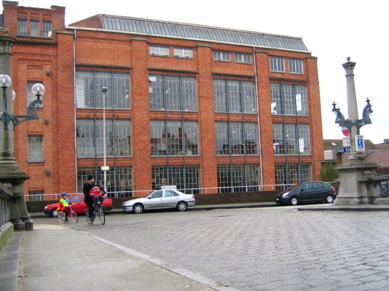 Gent - Minnemeersbrug: View on the MIAT (Museum for Industrial Architecture and Textile by Peter Maes