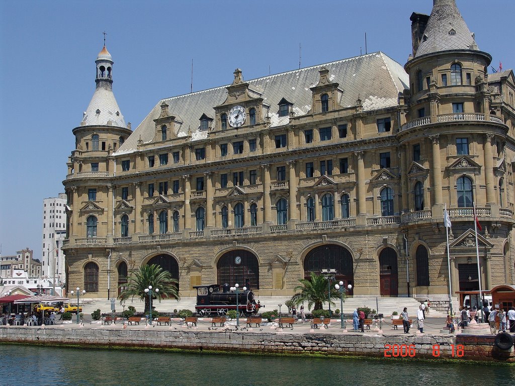 Haydarpaşa by nihat çelik