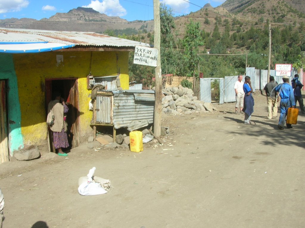 Filling station in Lalibela - Mar 2007 by MaxFarrar