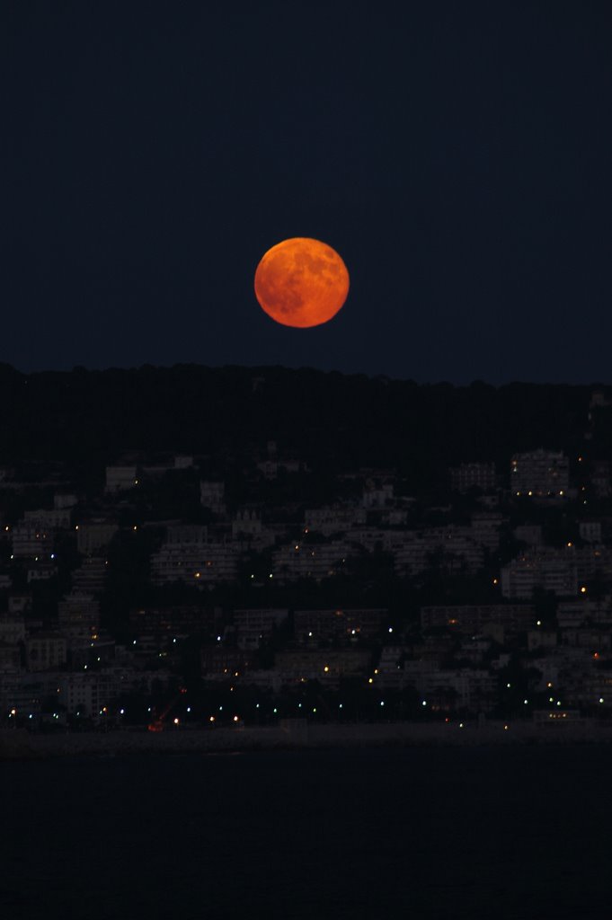 Moon Over Nice by Patrick78