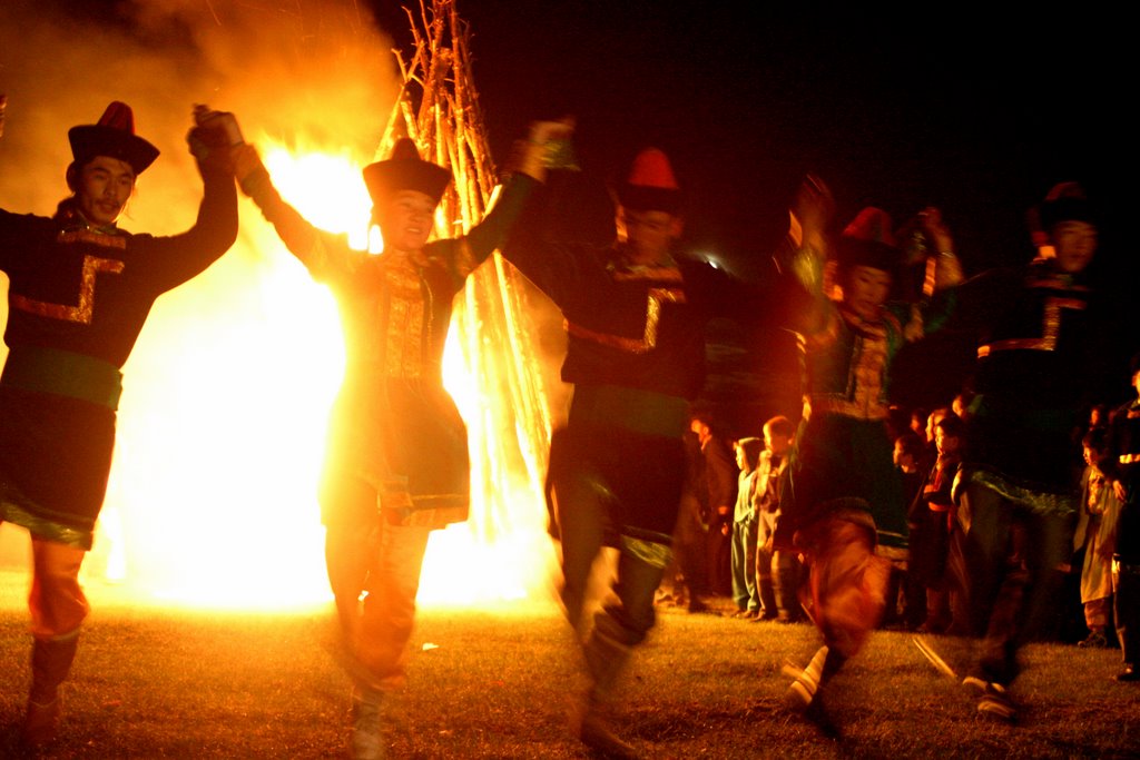 Buryat dance In Mongolia by monreve2013