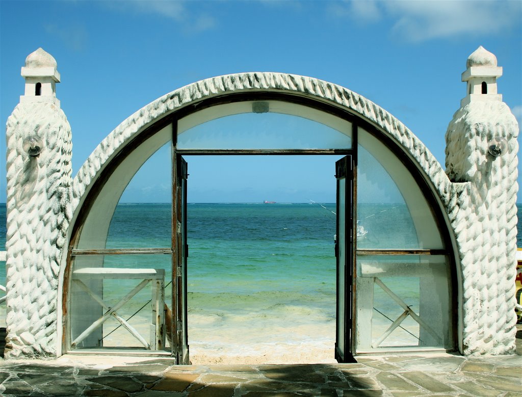 A view of Bamburi Beach and the Indian Ocean, near Mombasa by ajoramos