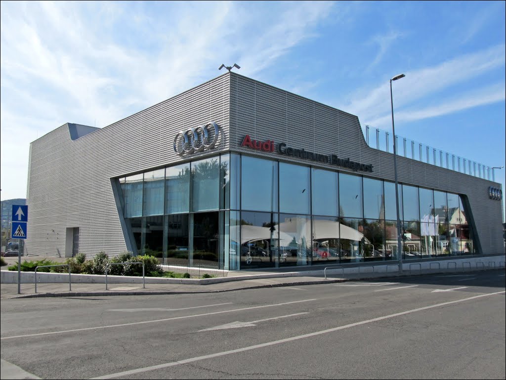 Audi Centrum by Halasi Zoltán